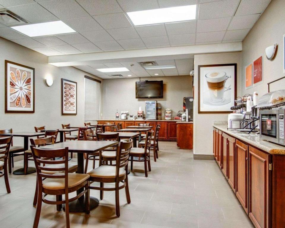 Comfort Inn Columbus Near Fort Benning Εξωτερικό φωτογραφία